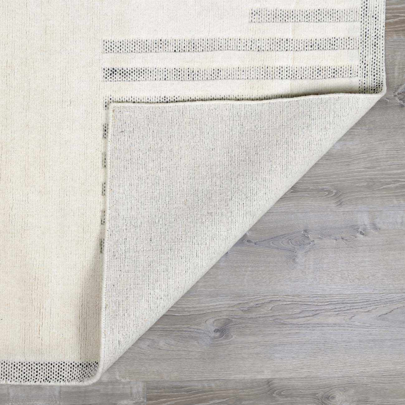 Yulia Wool Area Rug - Clearance by Boutique Rugs