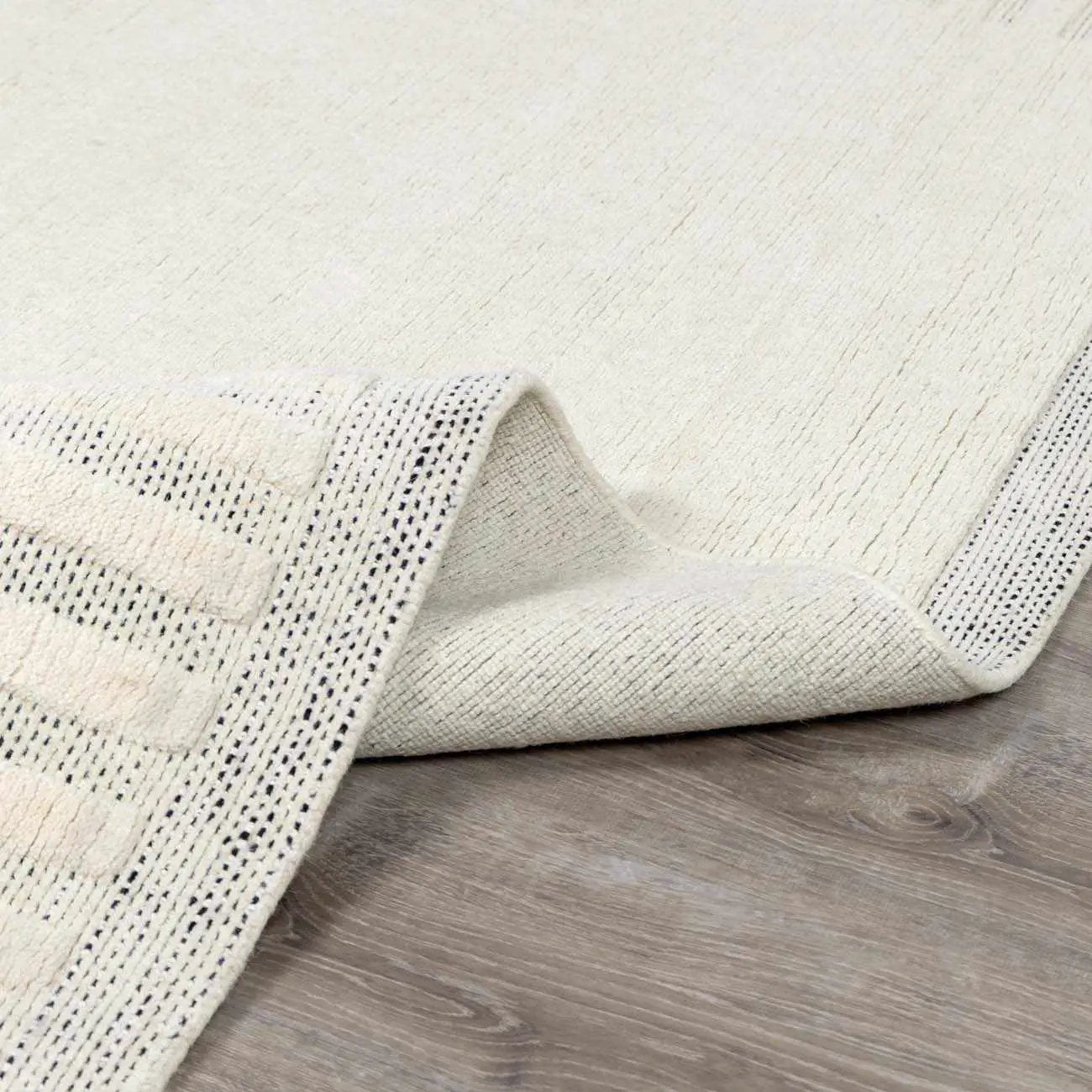 Yulia Wool Area Rug - Clearance by Boutique Rugs