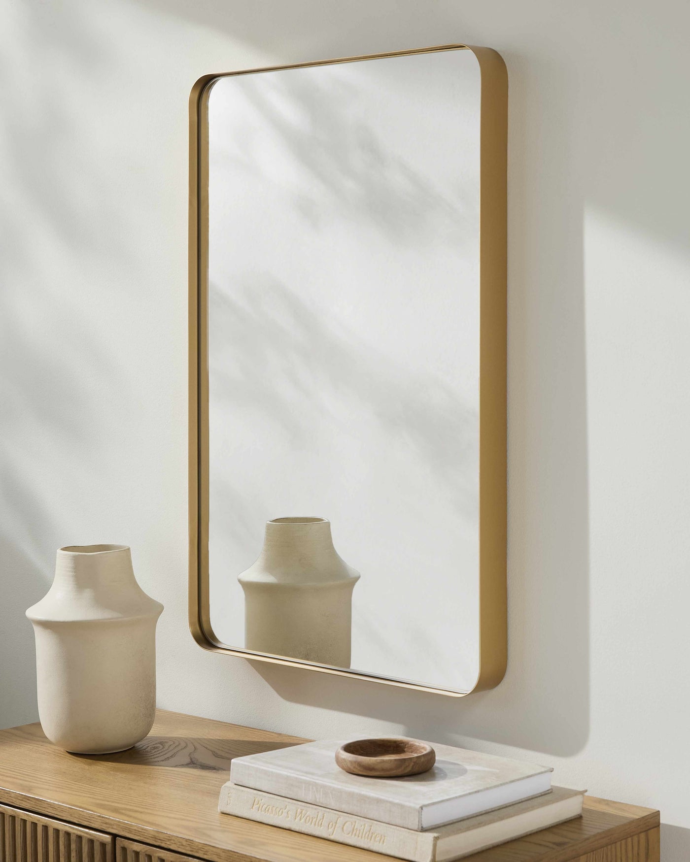 Tubii Gold Mirror with Iron Base by Boutique Rugs