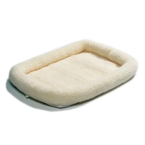 36 x 23 inch Synthetic Sheepskin Fleece Dog Bed - Medium size Dogs by HomePacific