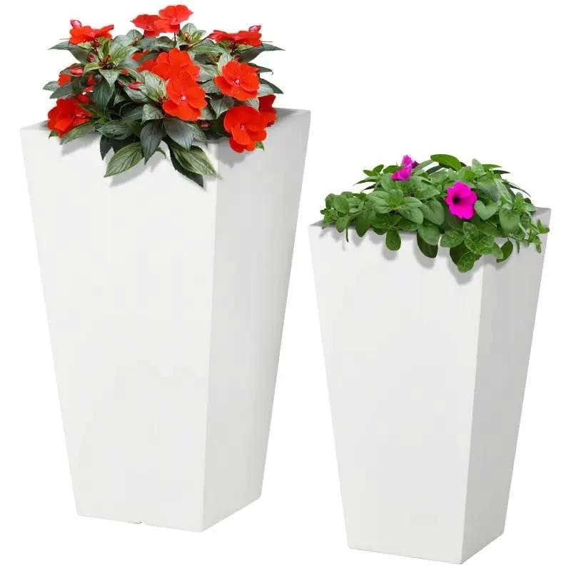 Set of 2 Modern Lightweight Outdoor Patio Flower Pot Planter Box in White by HomePacific