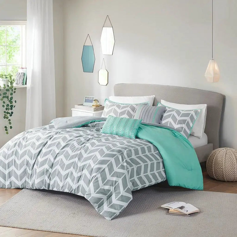 King size Reversible Comforter Set in Grey White Aqua Teal Chevron Stripe by HomePacific