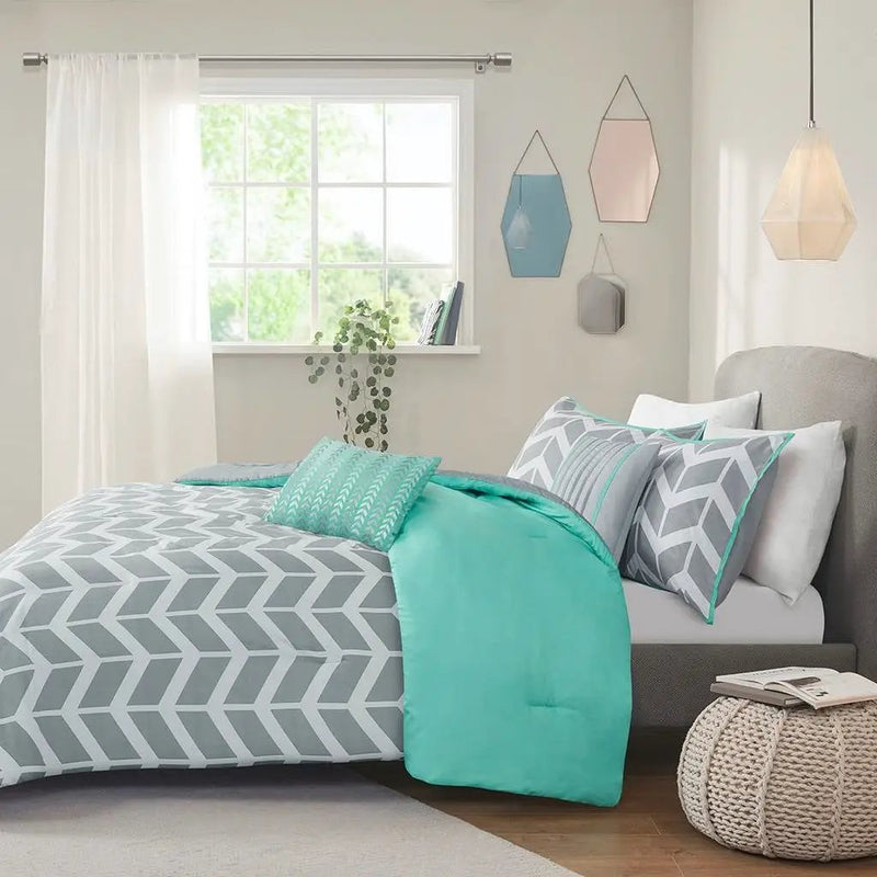 King size Reversible Comforter Set in Grey White Aqua Teal Chevron Stripe by HomePacific