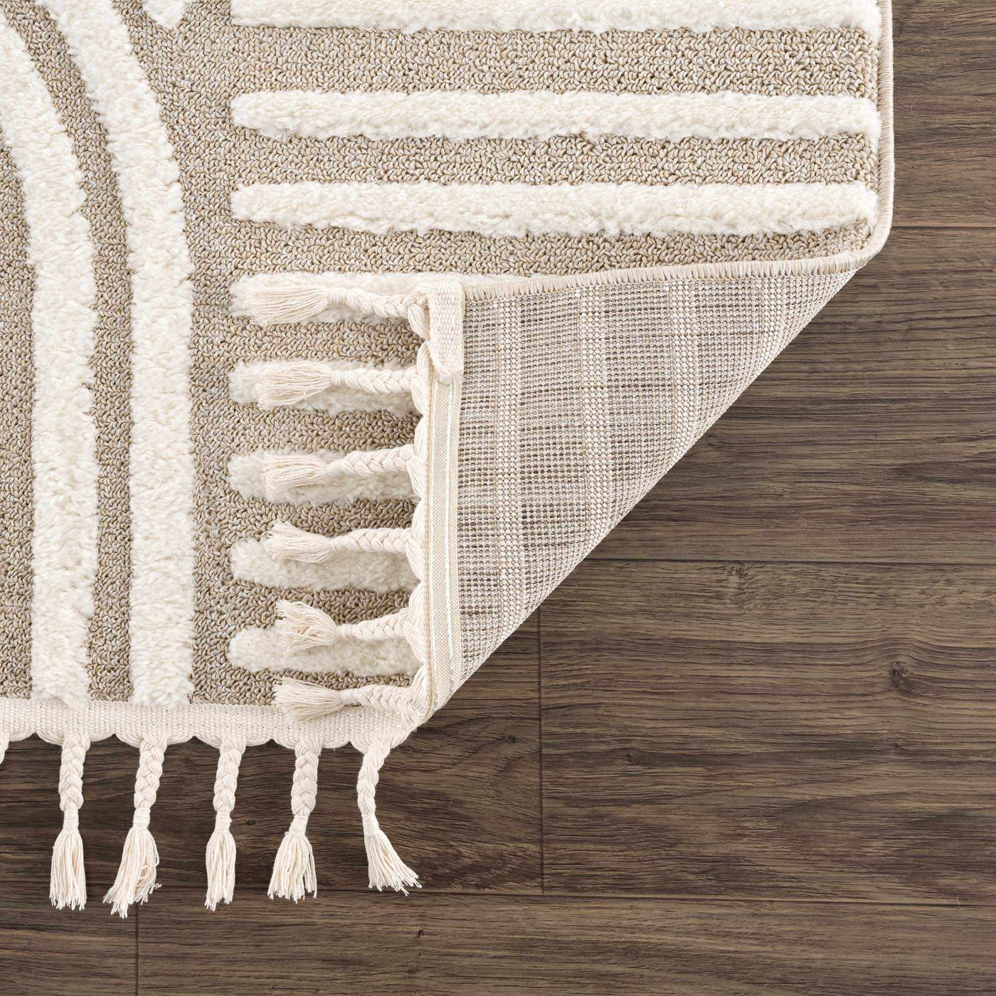 Moise Area Rug - Clearance by Boutique Rugs