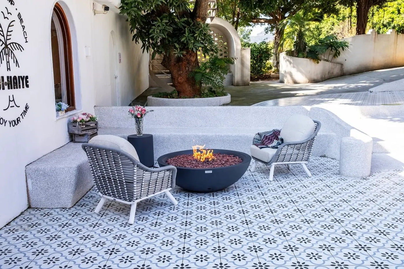 Sol Living Plus Rose Bowl Fire Pit, 48 x 48 Inches by EnvelorHome