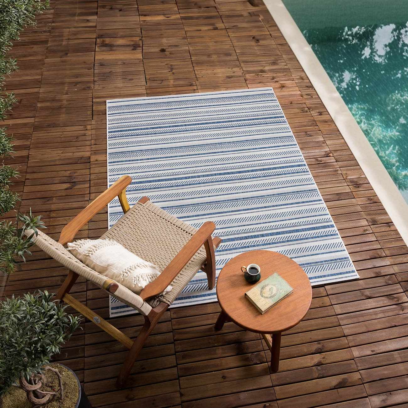Olin White&Blue Striped Nordic Outdoor Rug by Boutique Rugs