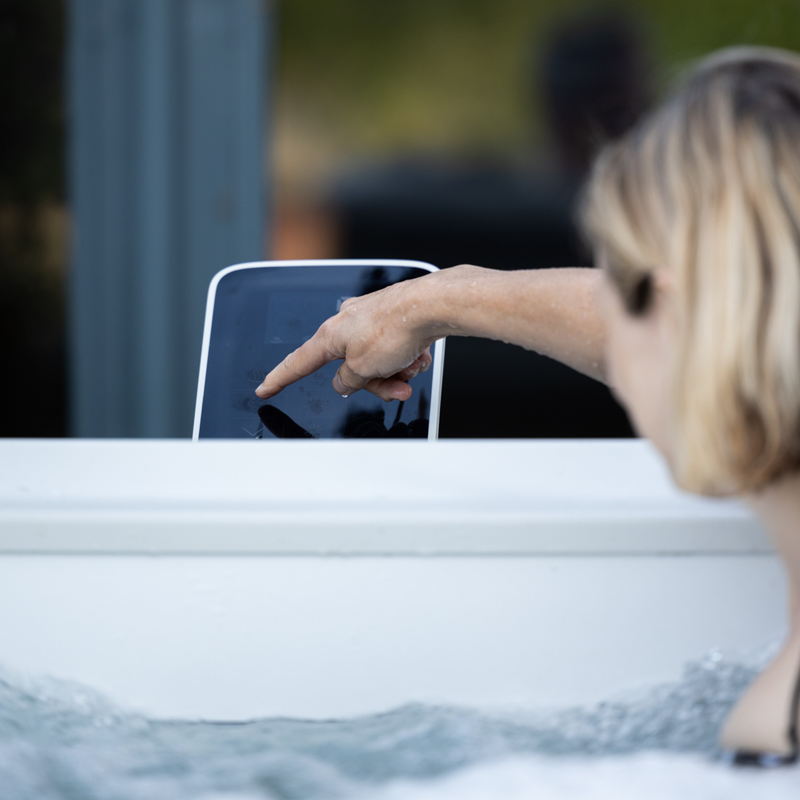 MSPA | OSLO | Frame Series | Rigid Hot Tub & Spa | Light up the night | Upto 6 Person, photo 7 of 39