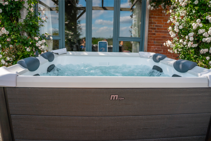 MSPA | OSLO | Frame Series | Rigid Hot Tub & Spa | Light up the night | Upto 6 Person, photo 28 of 39