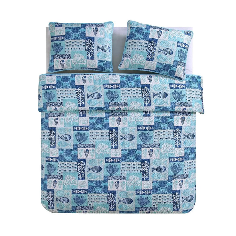 Full/Queen Aqua Blue Cream Beach Sea Shells Coral Fish Coastal 3-Piece Quilt Set by HomePacific