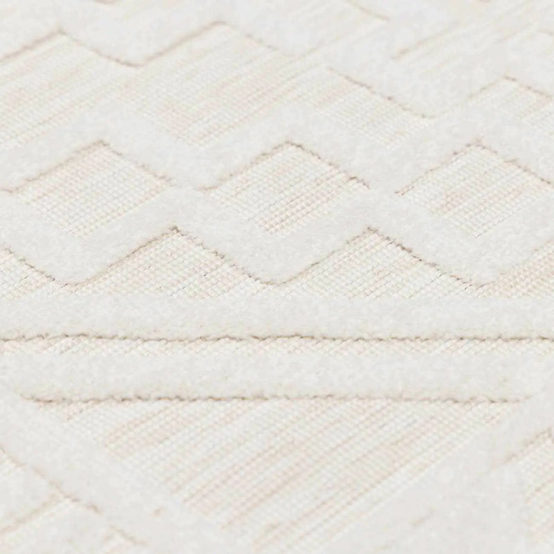 Plumtree 3D White Outdoor Rug by Boutique Rugs
