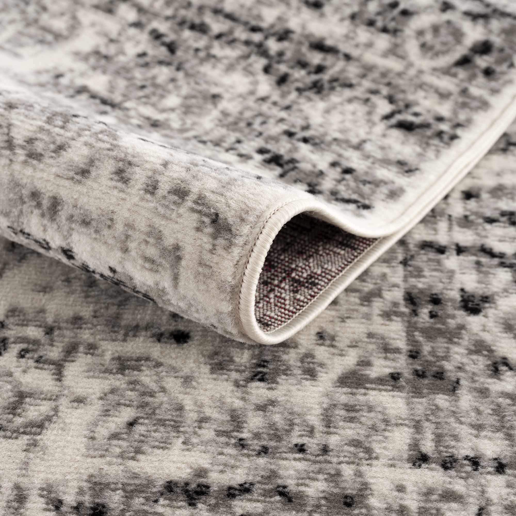 Park Black&Gray Area Rug - Clearance by Boutique Rugs