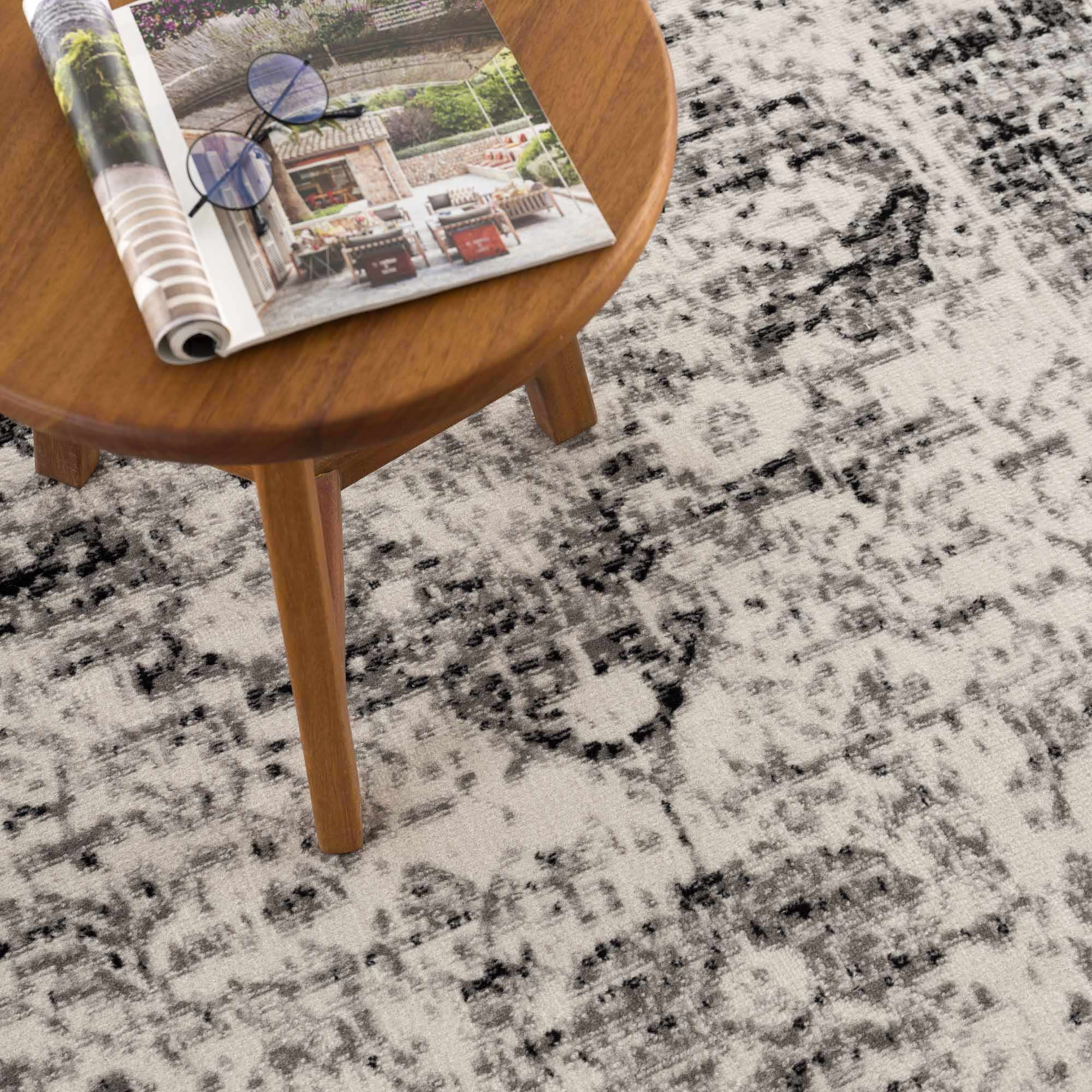 Park Black&Gray Area Rug - Clearance by Boutique Rugs