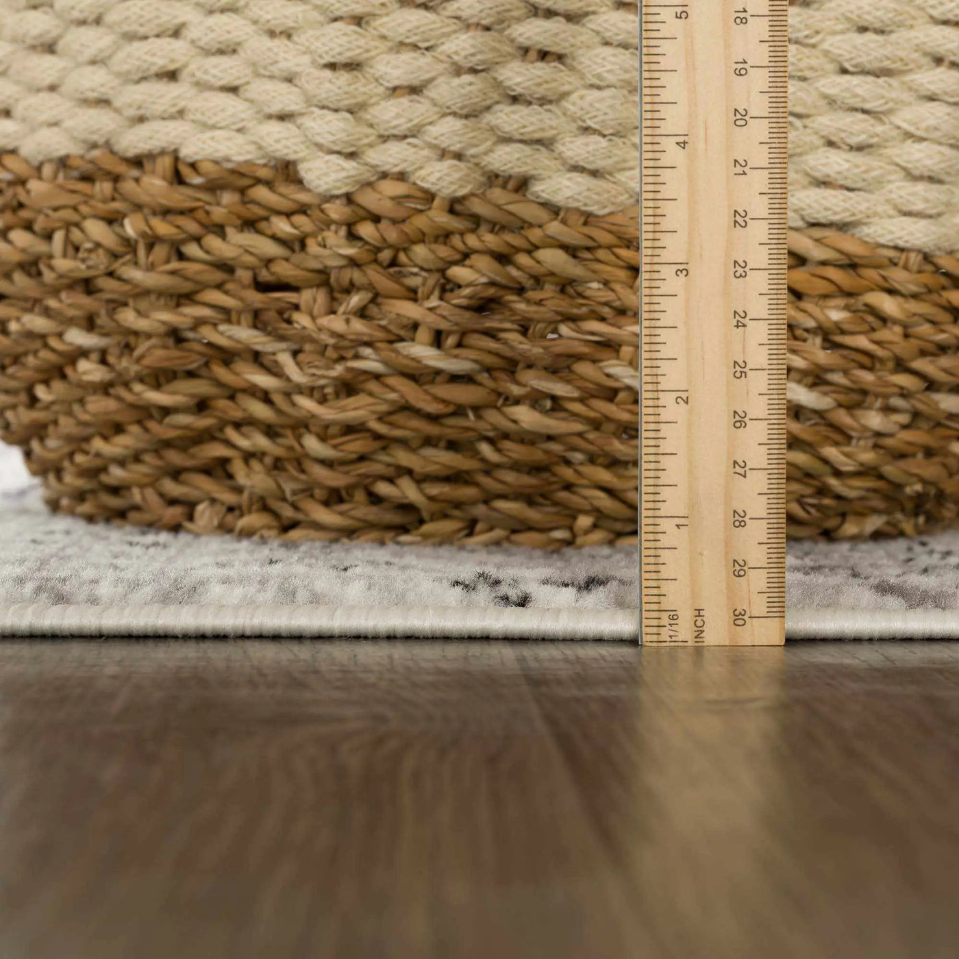 Greig Area Rug by Boutique Rugs