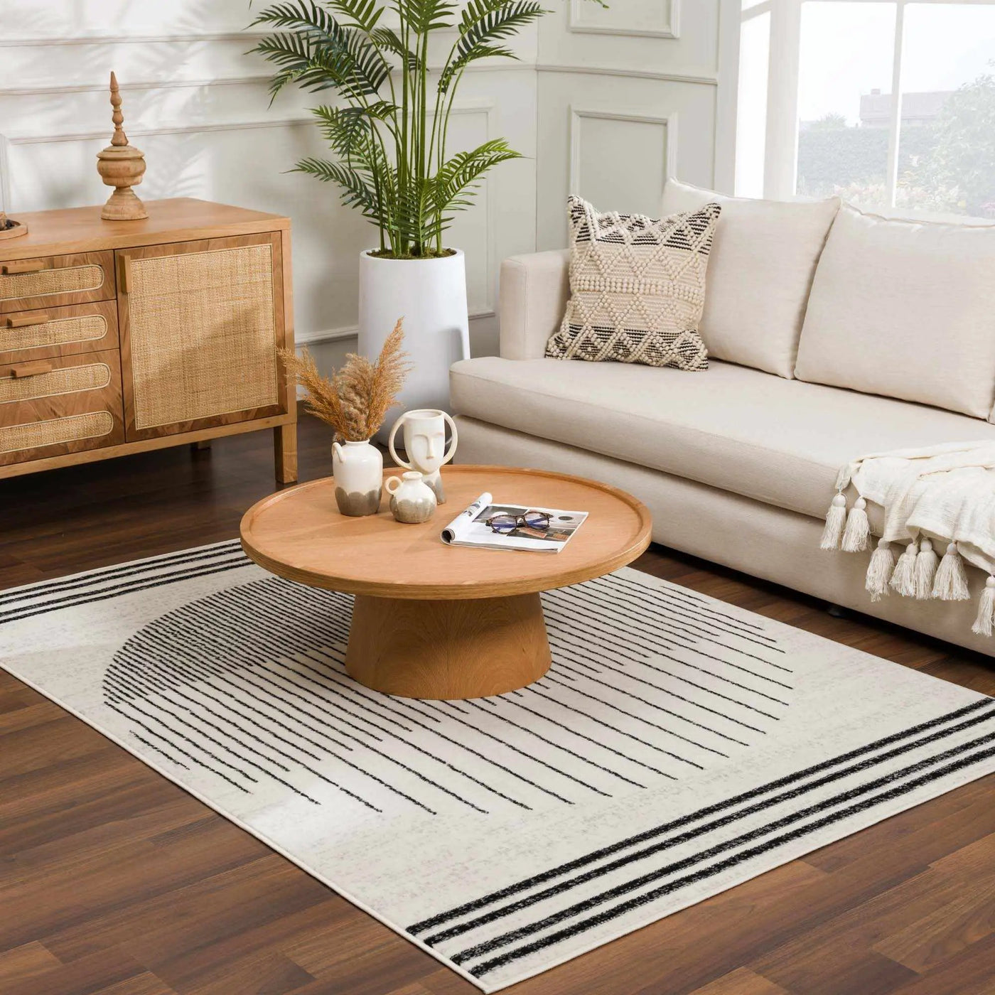 Angus Black&White Geometric Area Rug by Boutique Rugs