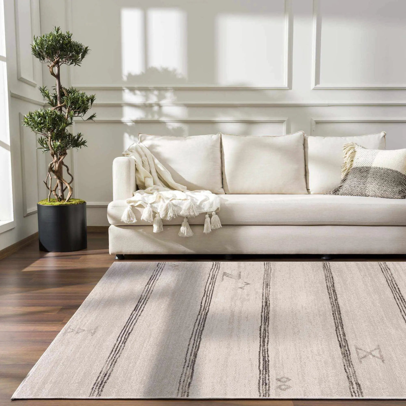 Deja Cream & Charcoal Area Rug - Clearance by Boutique Rugs