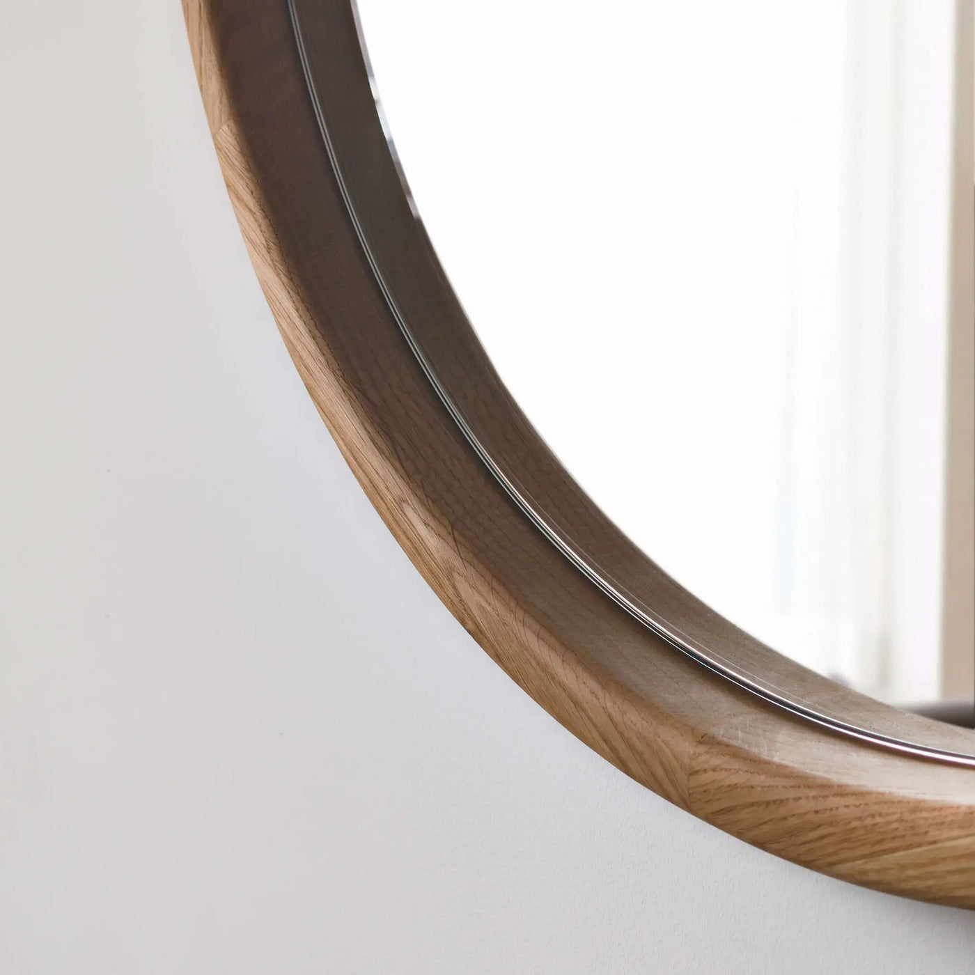 THE KOLO - mirror by VARBROS