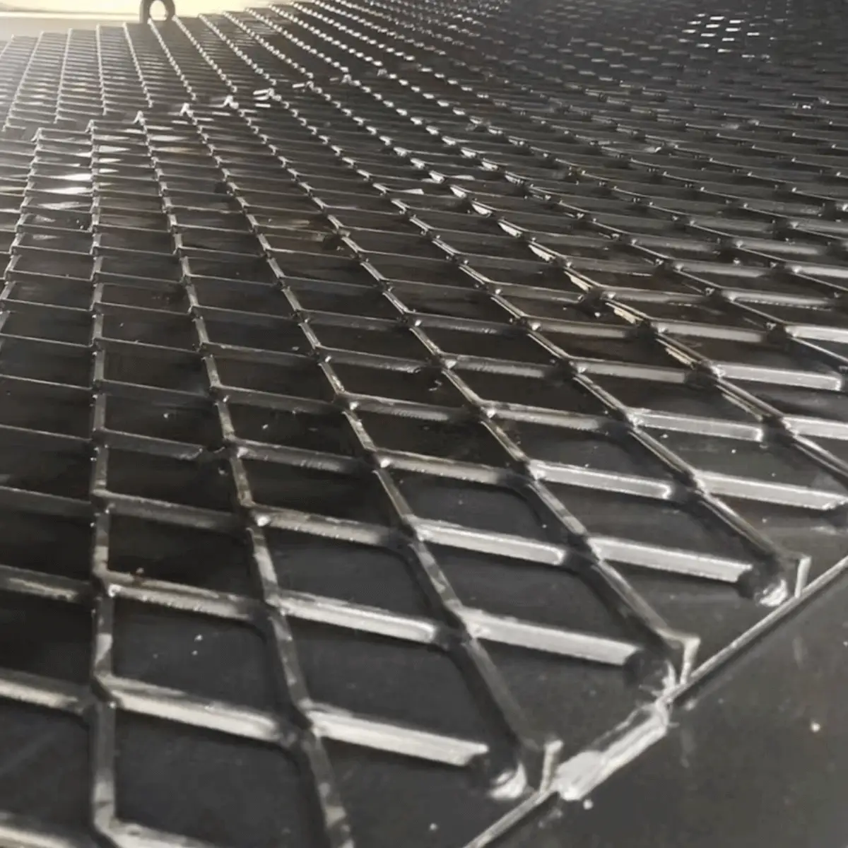 18,000 lb. Capacity Portable Loading Dock Ramps Yard Ramp by Chery Industrial