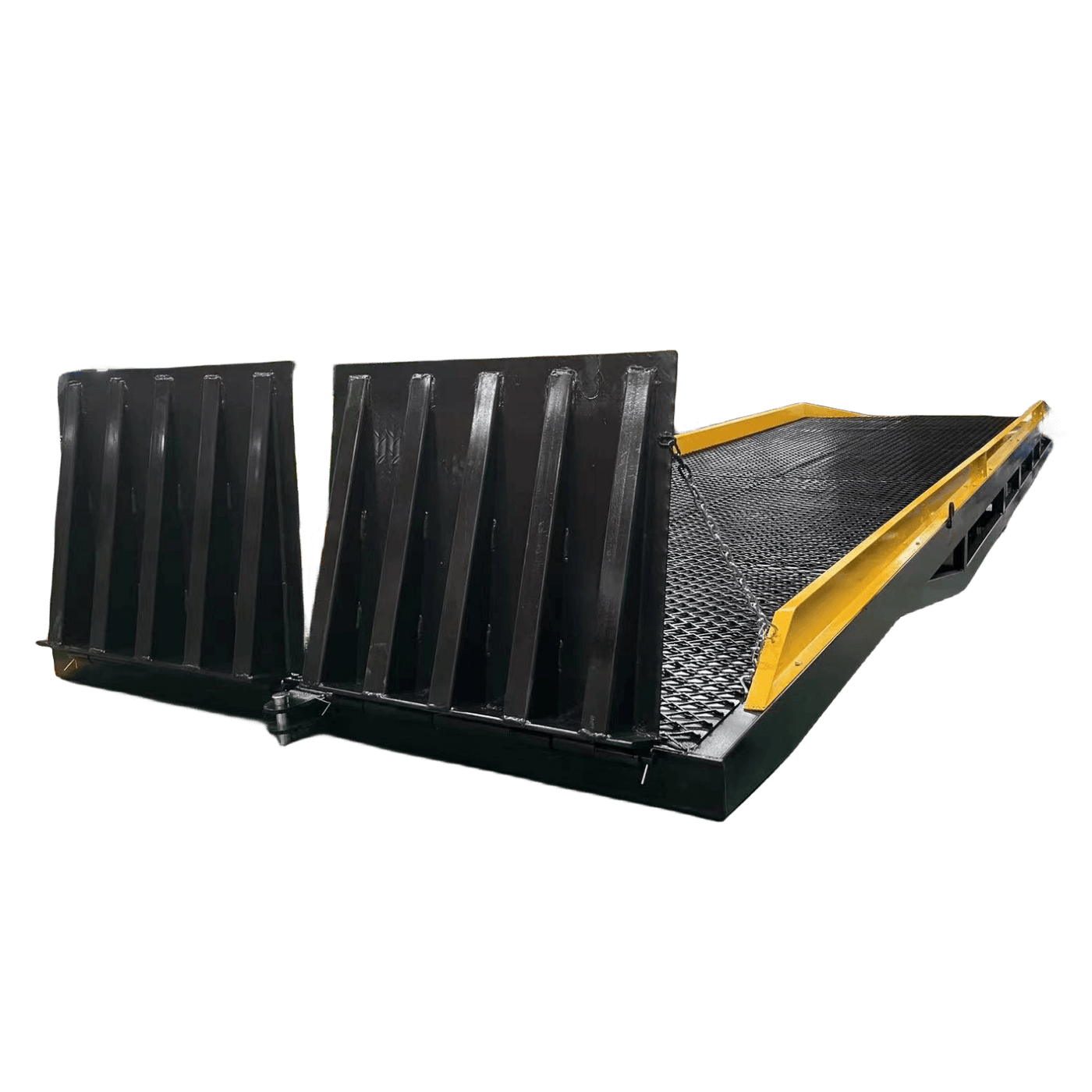 18,000 lb. Capacity Portable Loading Dock Ramps Yard Ramp by Chery Industrial