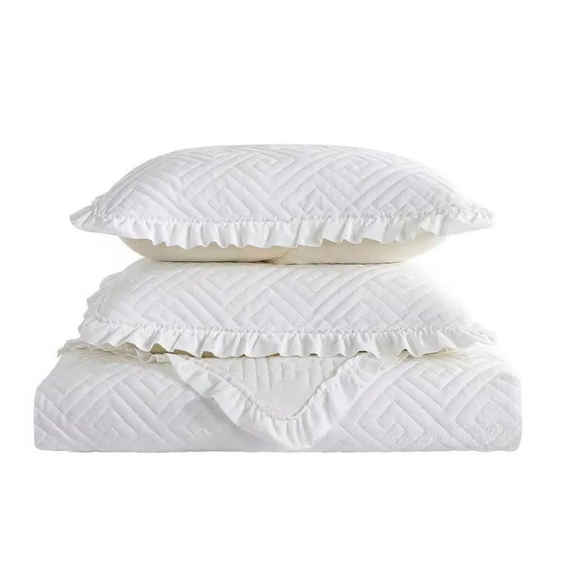 Queen size Ivory White Velvet Microfiber Polyester Reversible 3-Piece Quilt Set by HomePacific