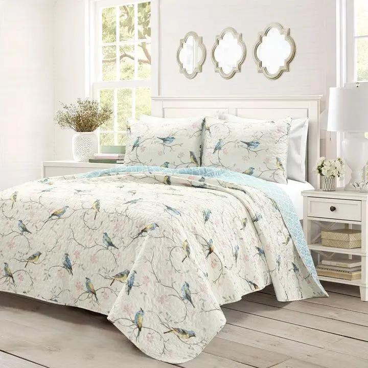 Full/Queen Reversible Lightweight Polyester Floral Birds 3 Piece Quilt Set by HomePacific
