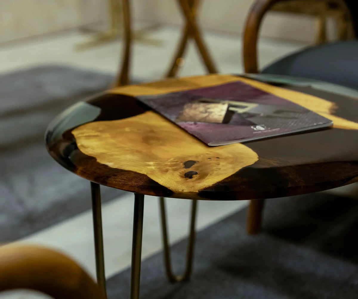 Round Side - End - Accent Table with rounded edge | Osso Collection by Gizz