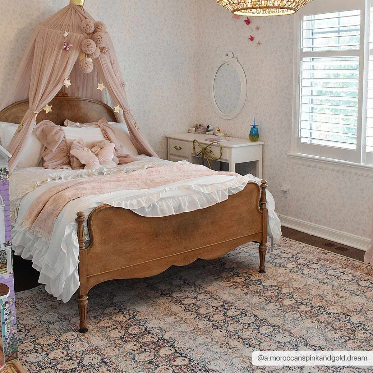 Rust Maligaya Distressed Washable Area Rug by Hauteloom