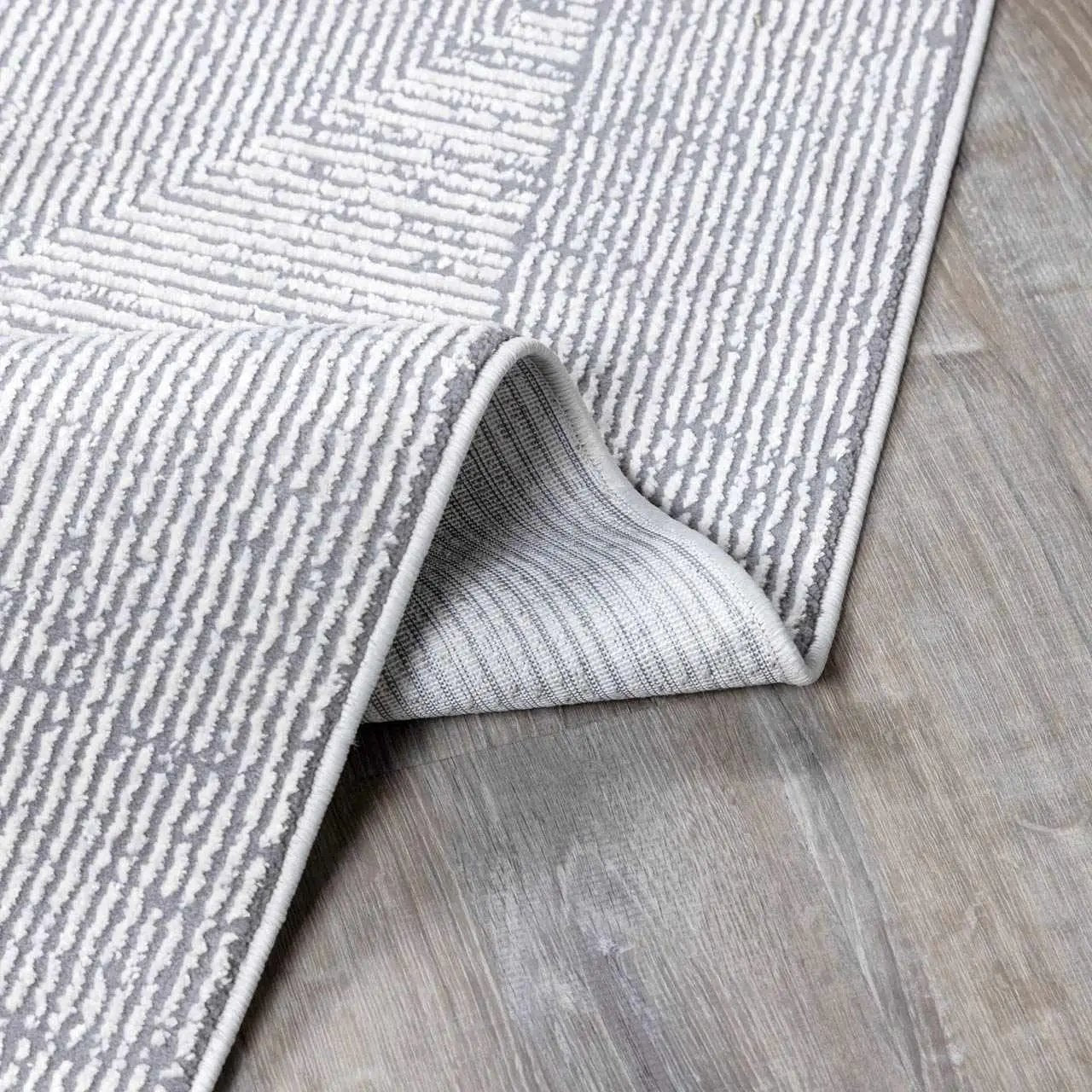 Ayano Plush Textured Washable Rug by Boutique Rugs