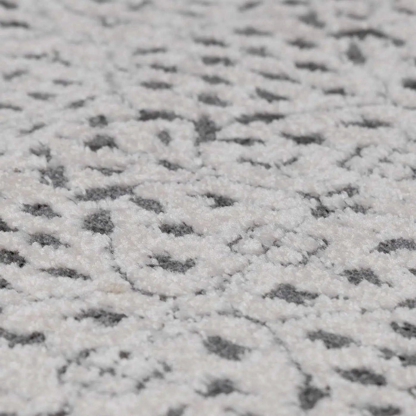 Sattley Area Rug by Boutique Rugs
