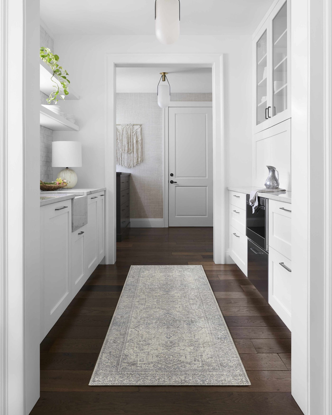 Margot Machine Woven Becki Owens x LIVABLISS BOSC-2300 Area Rug by Boutique Rugs