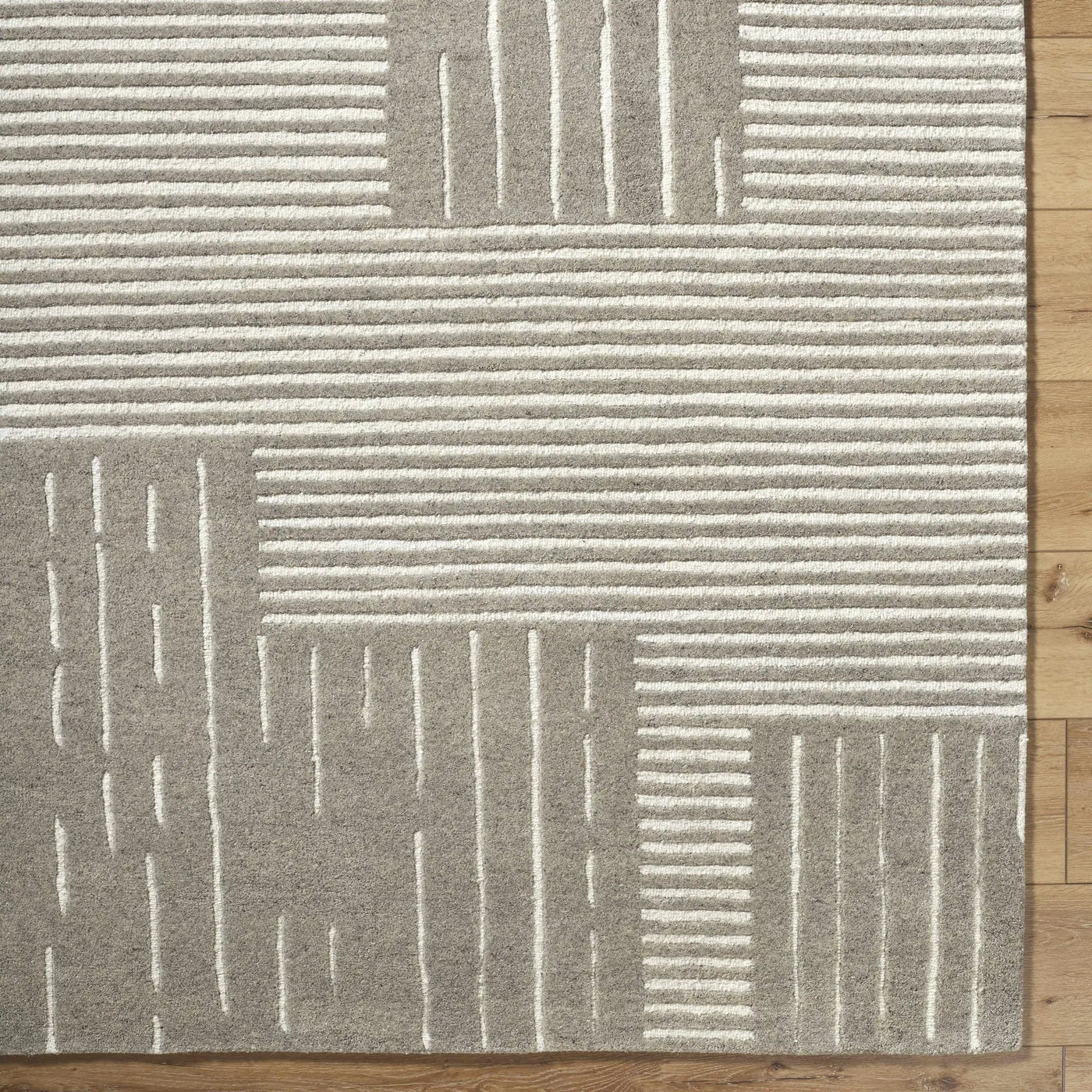Akuji Area Rug - Clearance by Boutique Rugs