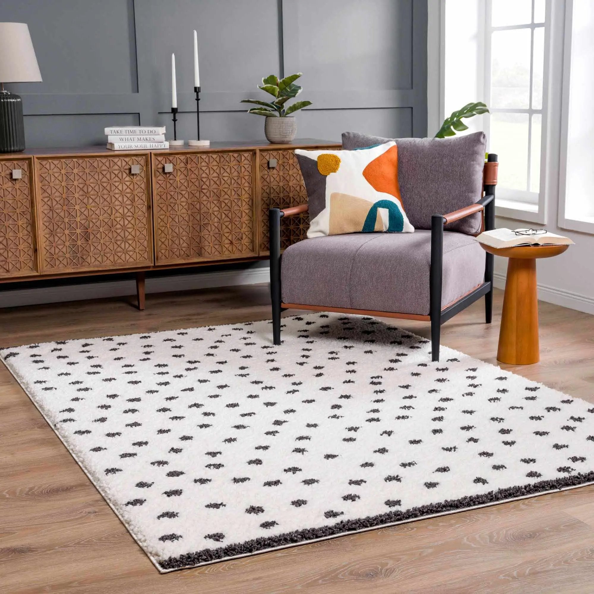 Chaia Dotted Black & White Plush Rug - Clearance by Boutique Rugs