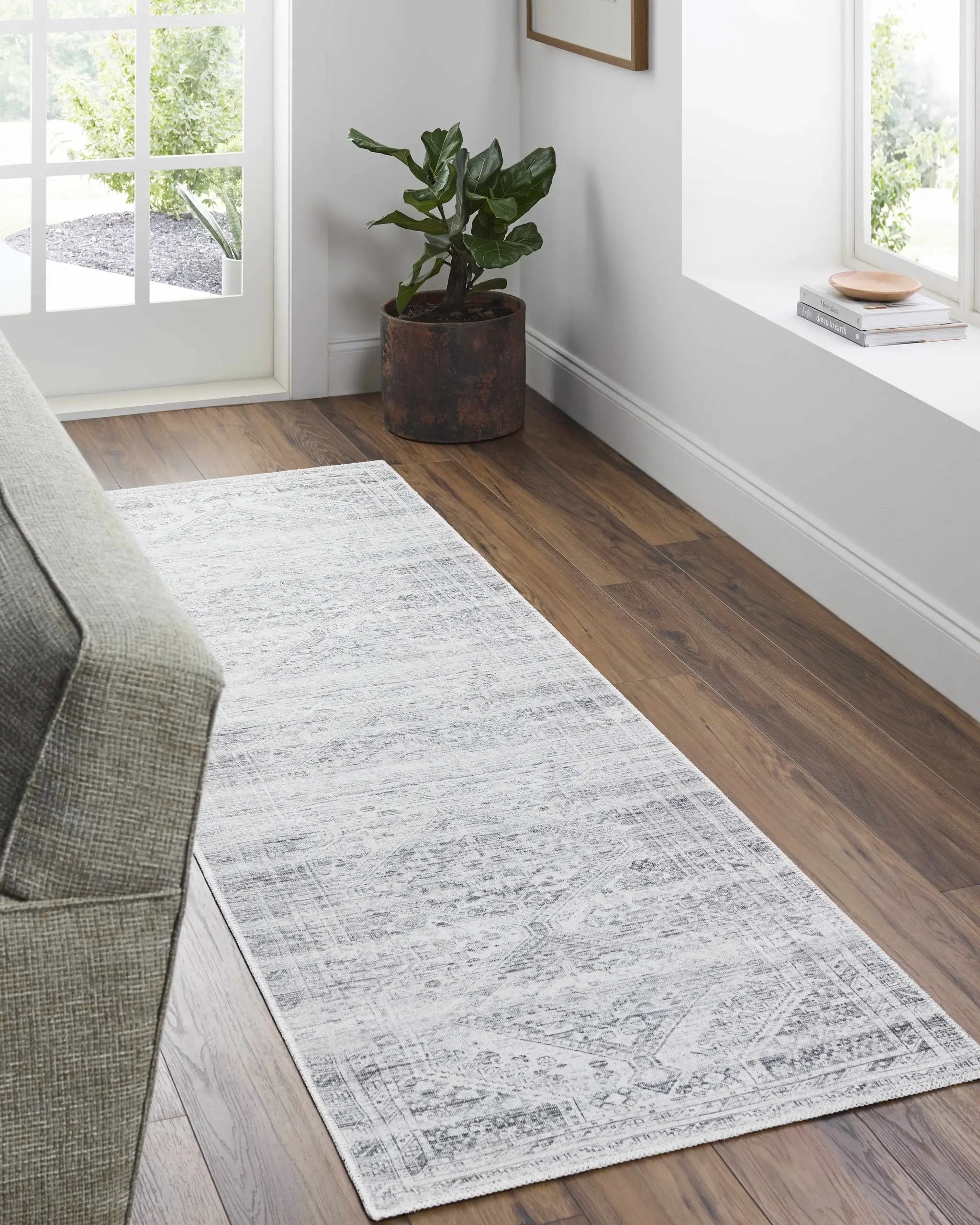 Nadie Blue Gray Medallion Area Rug - Clearance by Boutique Rugs