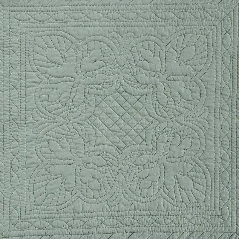 Full/Queen size 3-Piece Reversible Scalloped Edges Microfiber Quilt Set in Seafoam by HomePacific