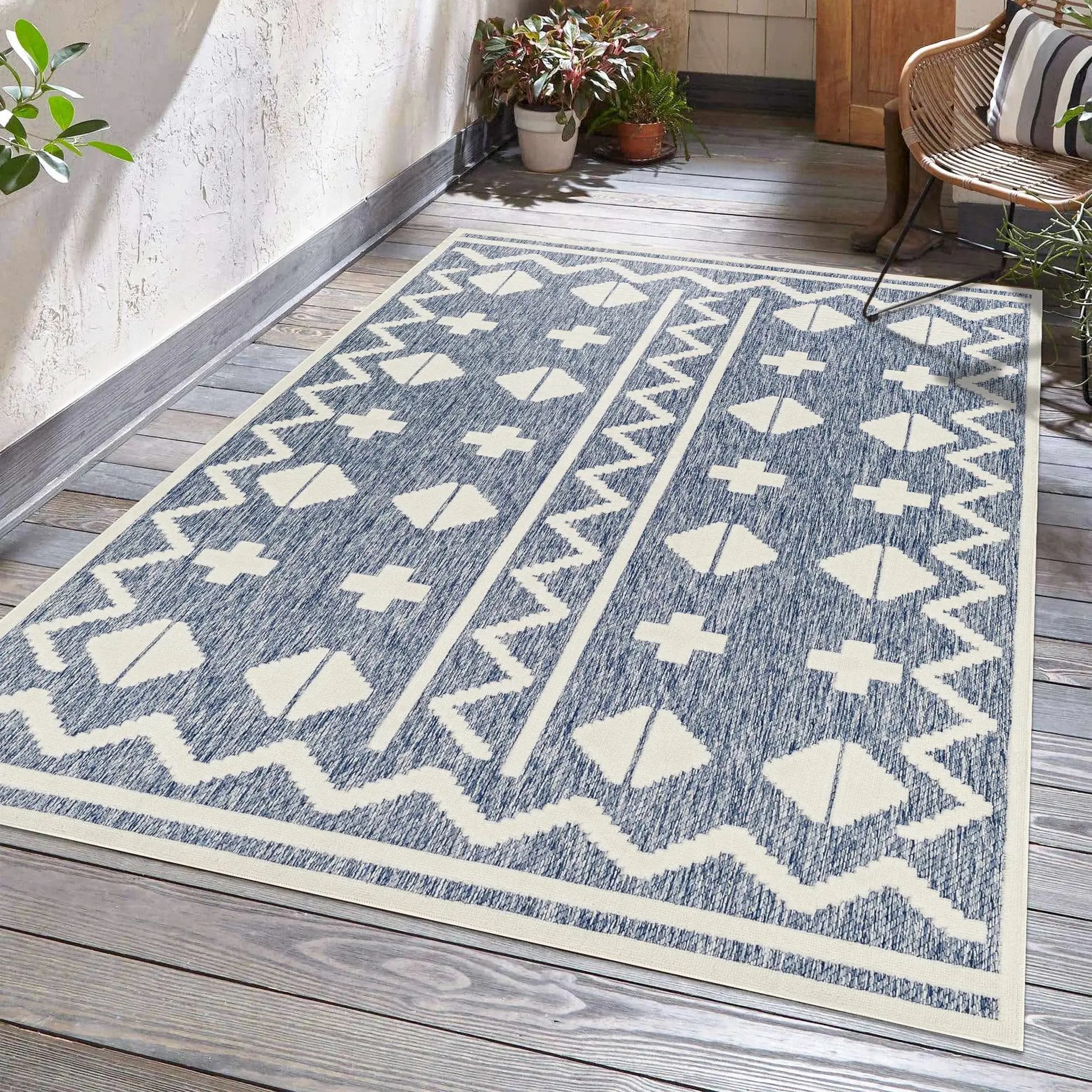 Elio Blue Outdoor Rug - Clearance by Boutique Rugs