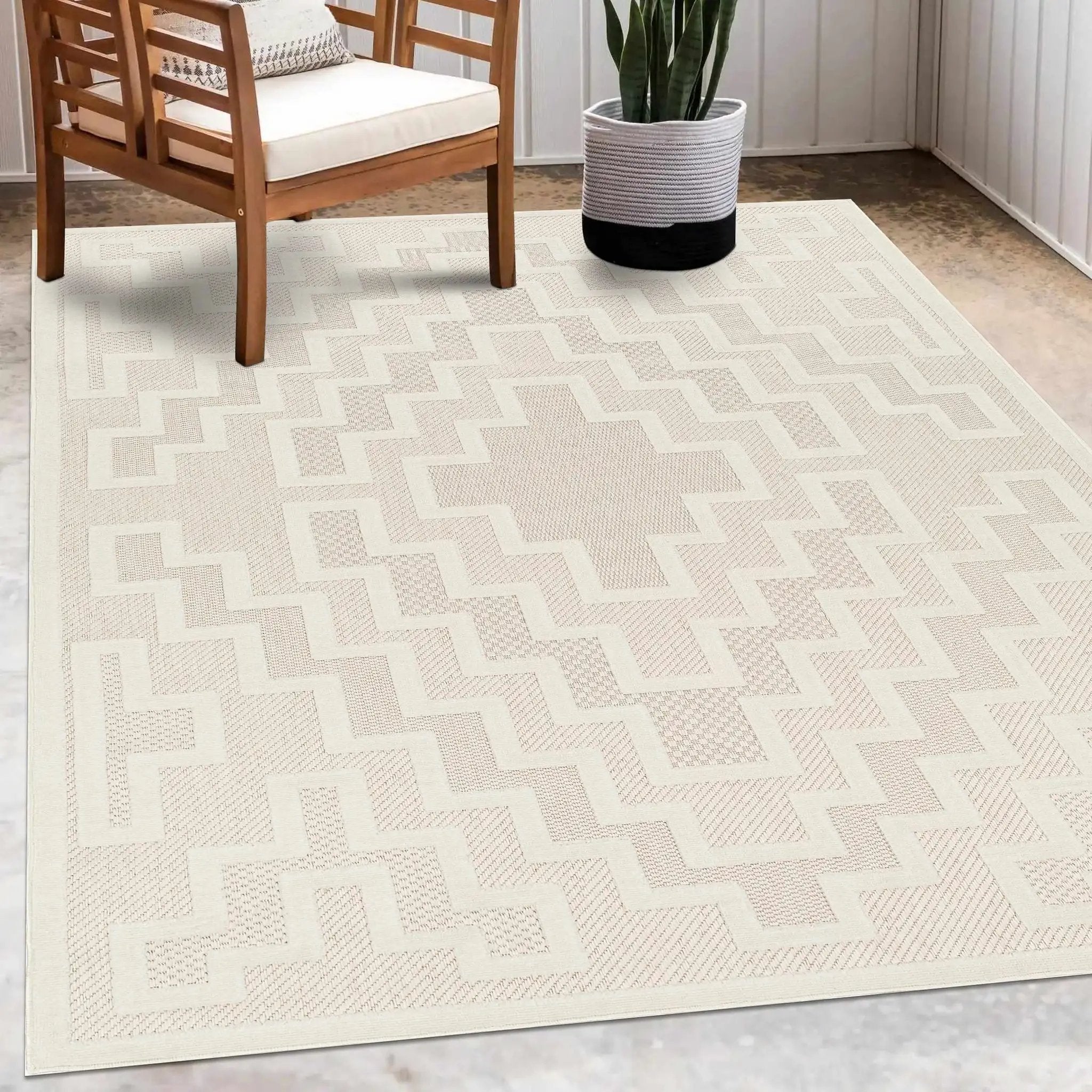 Diza Cream Outdoor Rug - Clearance by Boutique Rugs