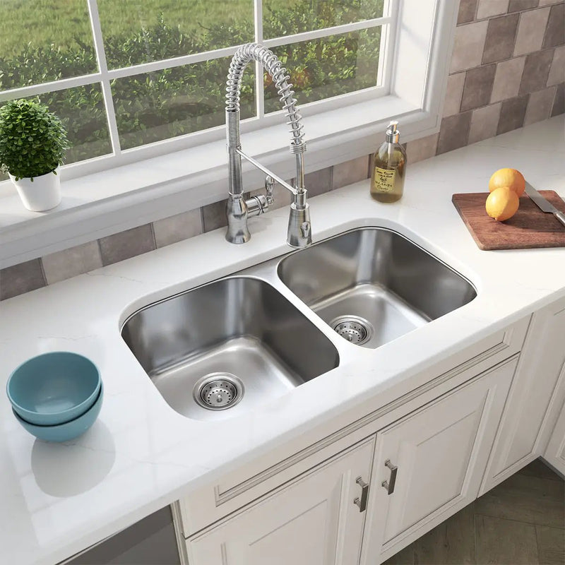 18g 50/50 3118 Stainless Steel Tiles in a finished room