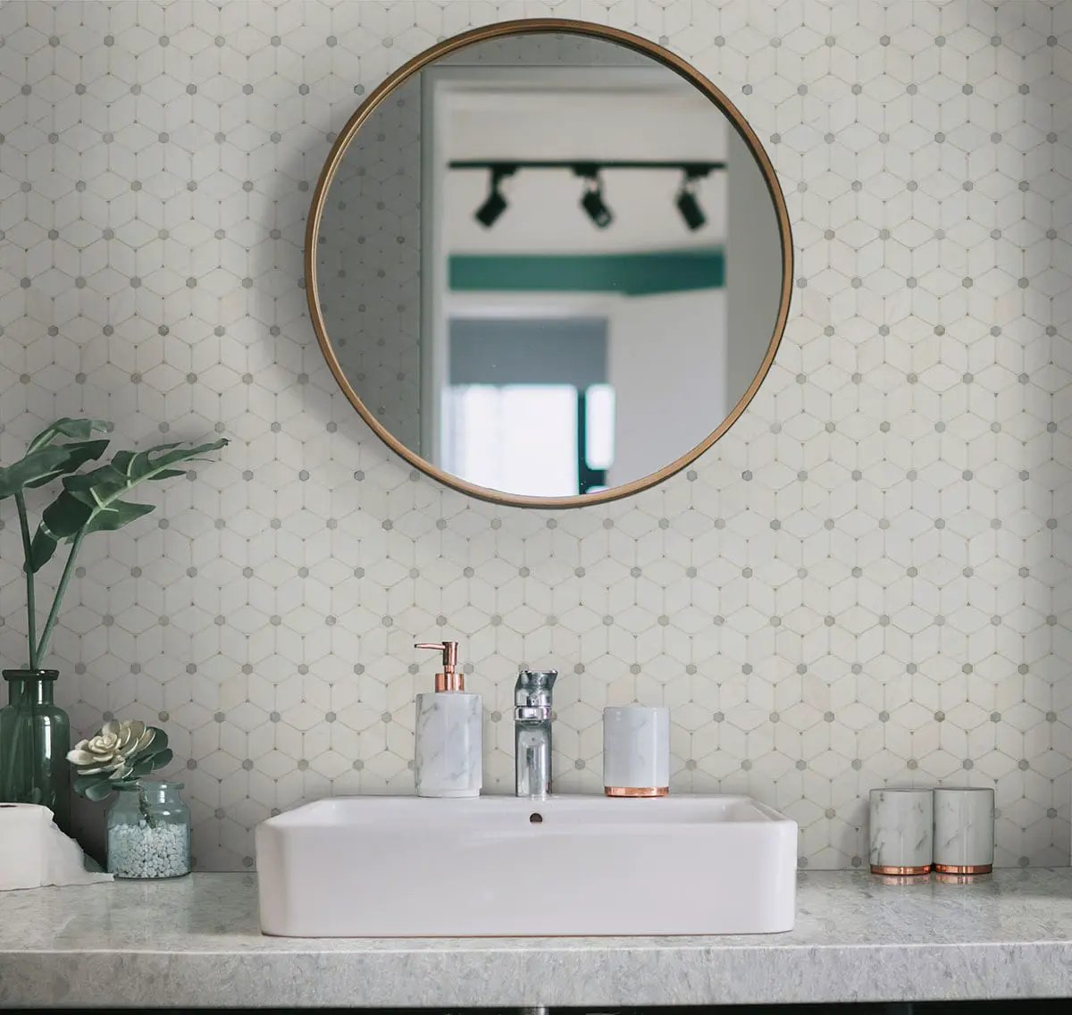 Cecily Grigio Polished Pattern Marble Mosaics in a finished room