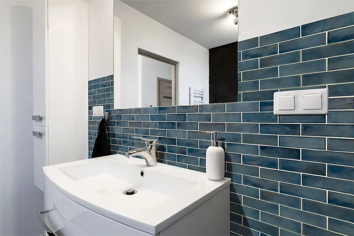 Blue Shimmer Glass Subway Tile Mosaics 2x6 in a finished room