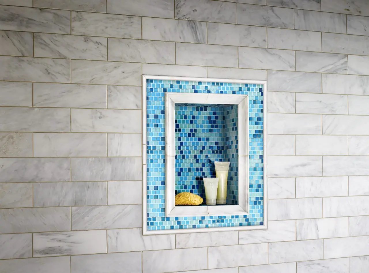 Greecian White Arabesque Tile Polished Pattern Marble Mosaics in a finished room