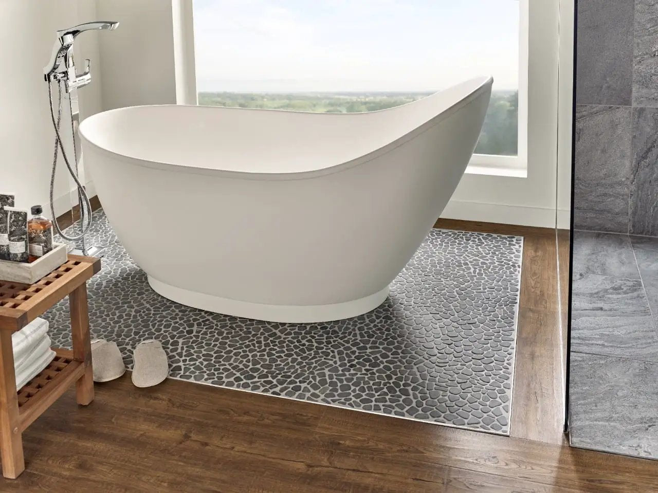 Black Marble Pebbles Tumbled Pattern 10mm Mosaics in a finished room