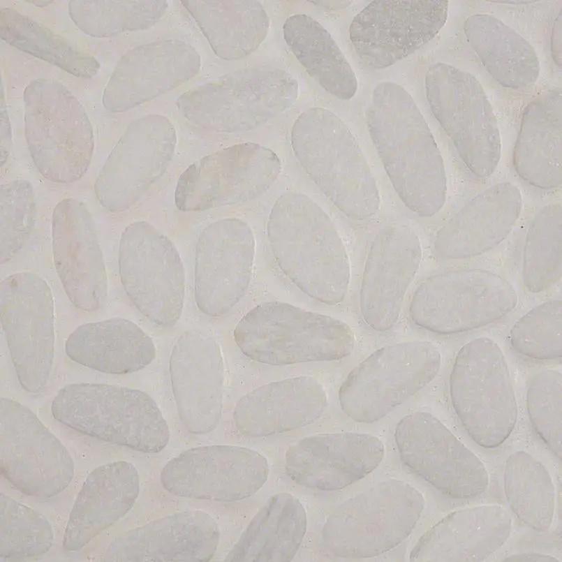 White Marble Pebbles Tumbled Pattern 10mm Mosaics close up