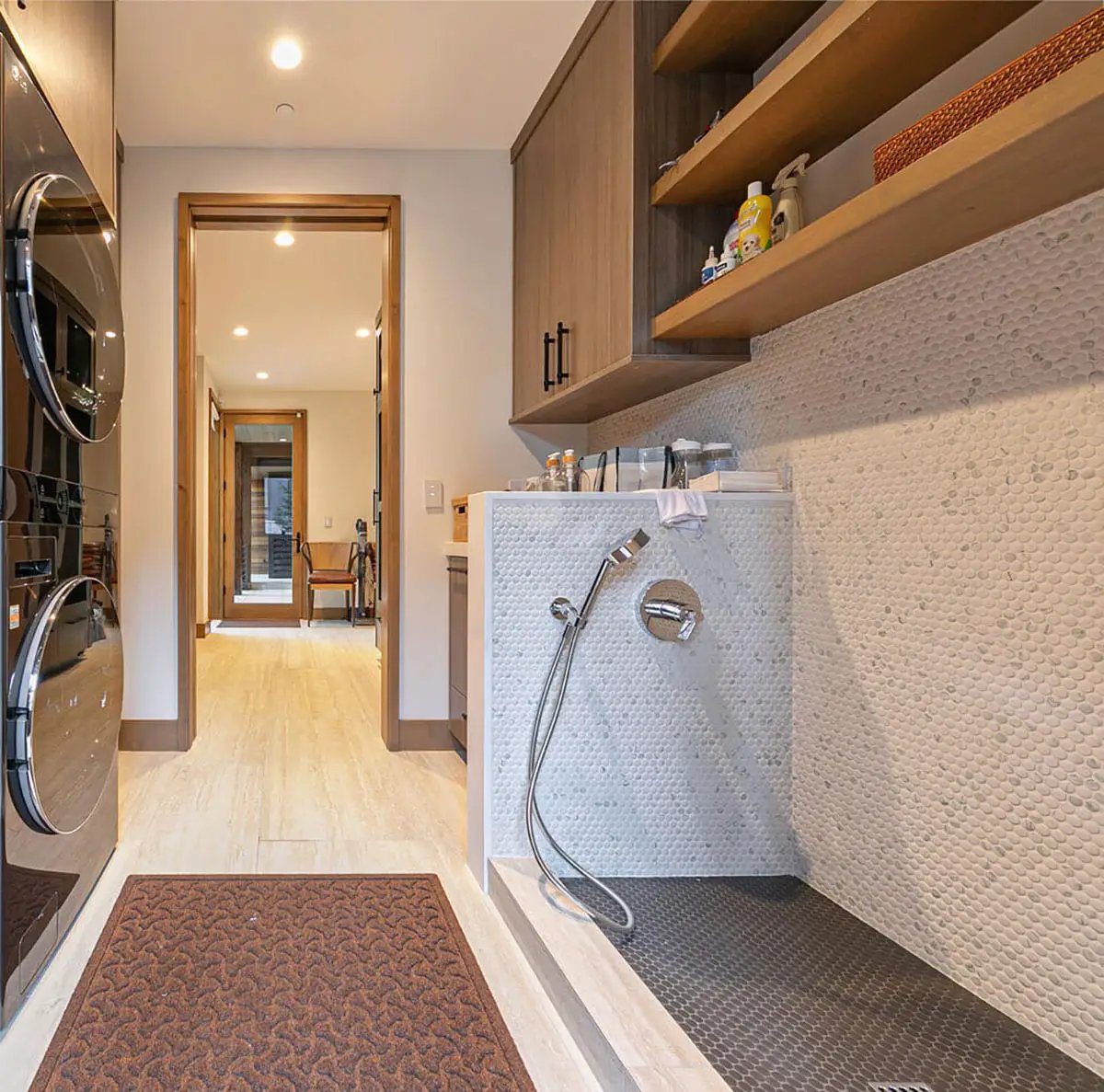Carrara Matte Penny Round Porcelain Mosaics in a finished room