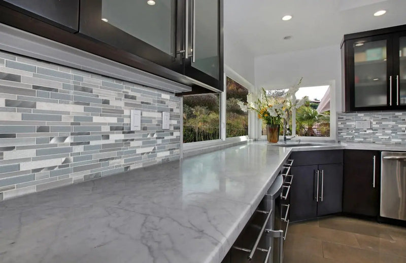Harlow Interlocking 8mm Pattern Glass Mosaics in a finished room
