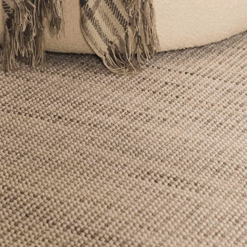 Gowan Cream Area Rug by Boutique Rugs