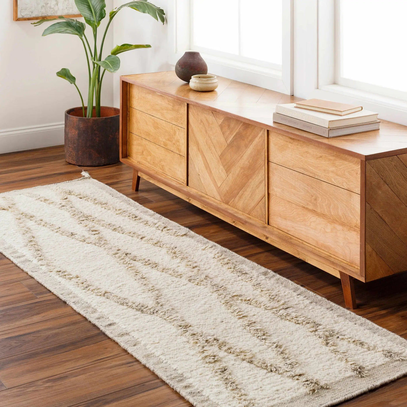 Soto Area Rug - Clearance by Boutique Rugs
