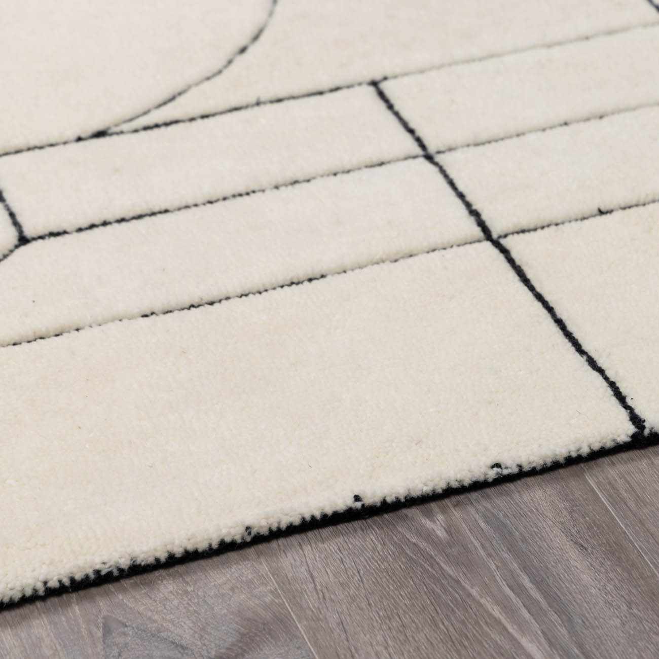 Fusao Rose Cream Area Rug - Clearance by Boutique Rugs