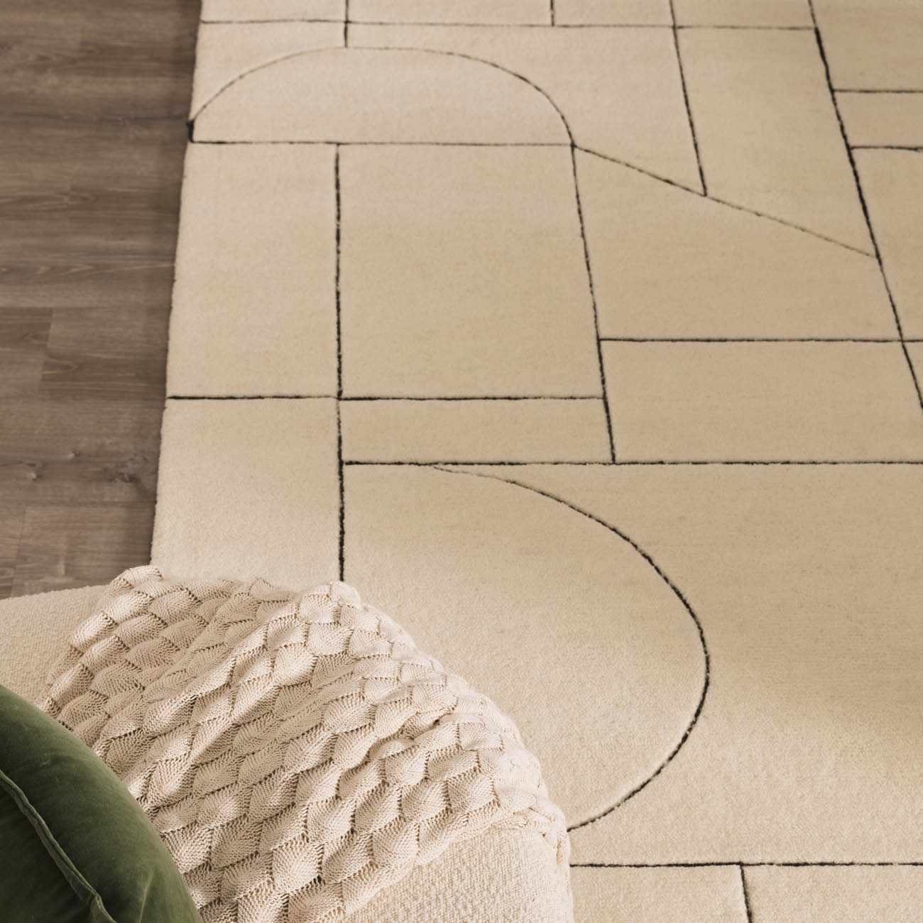 Fusao Rose Cream Area Rug - Clearance by Boutique Rugs