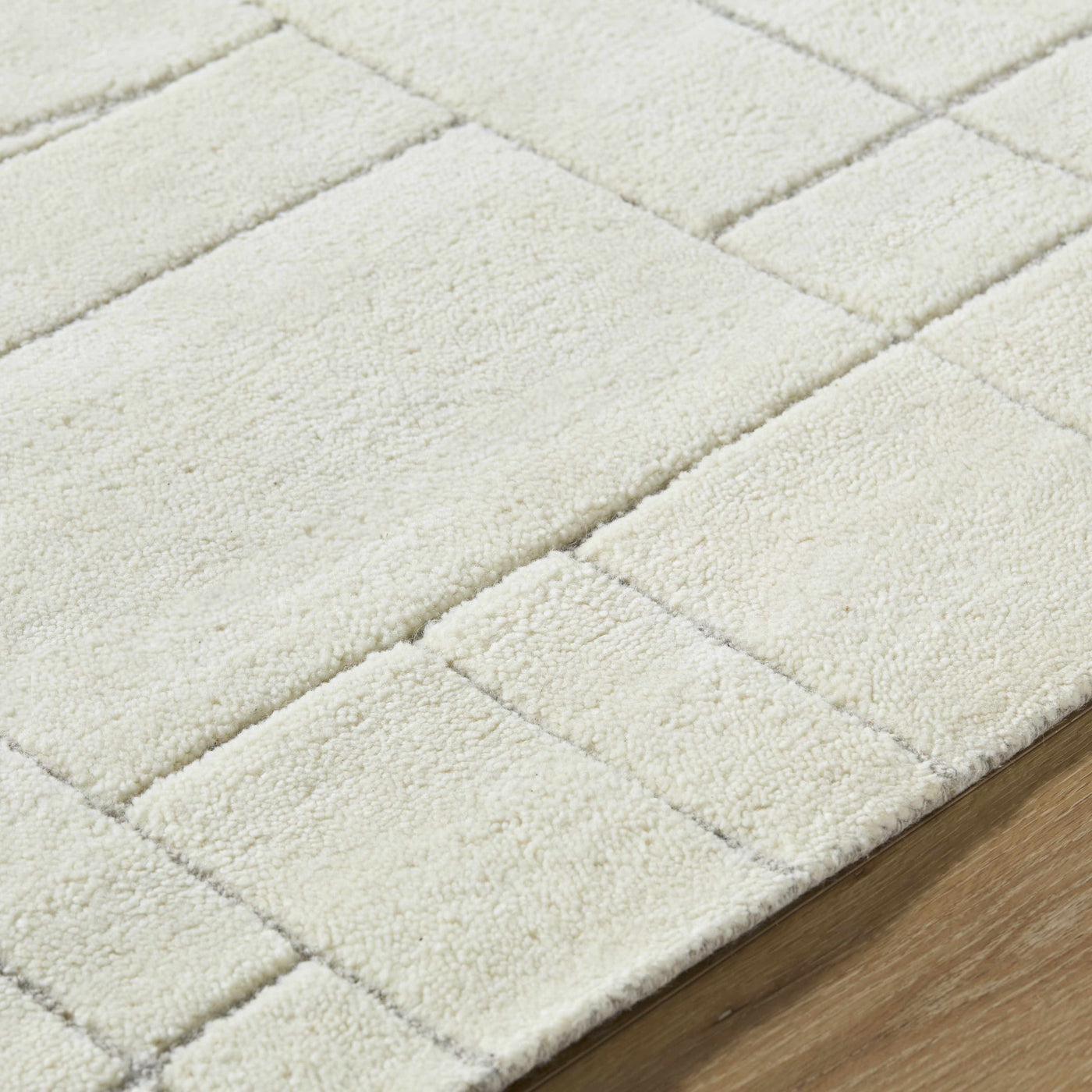 Fusao Off White Area Rug - Clearance by Boutique Rugs