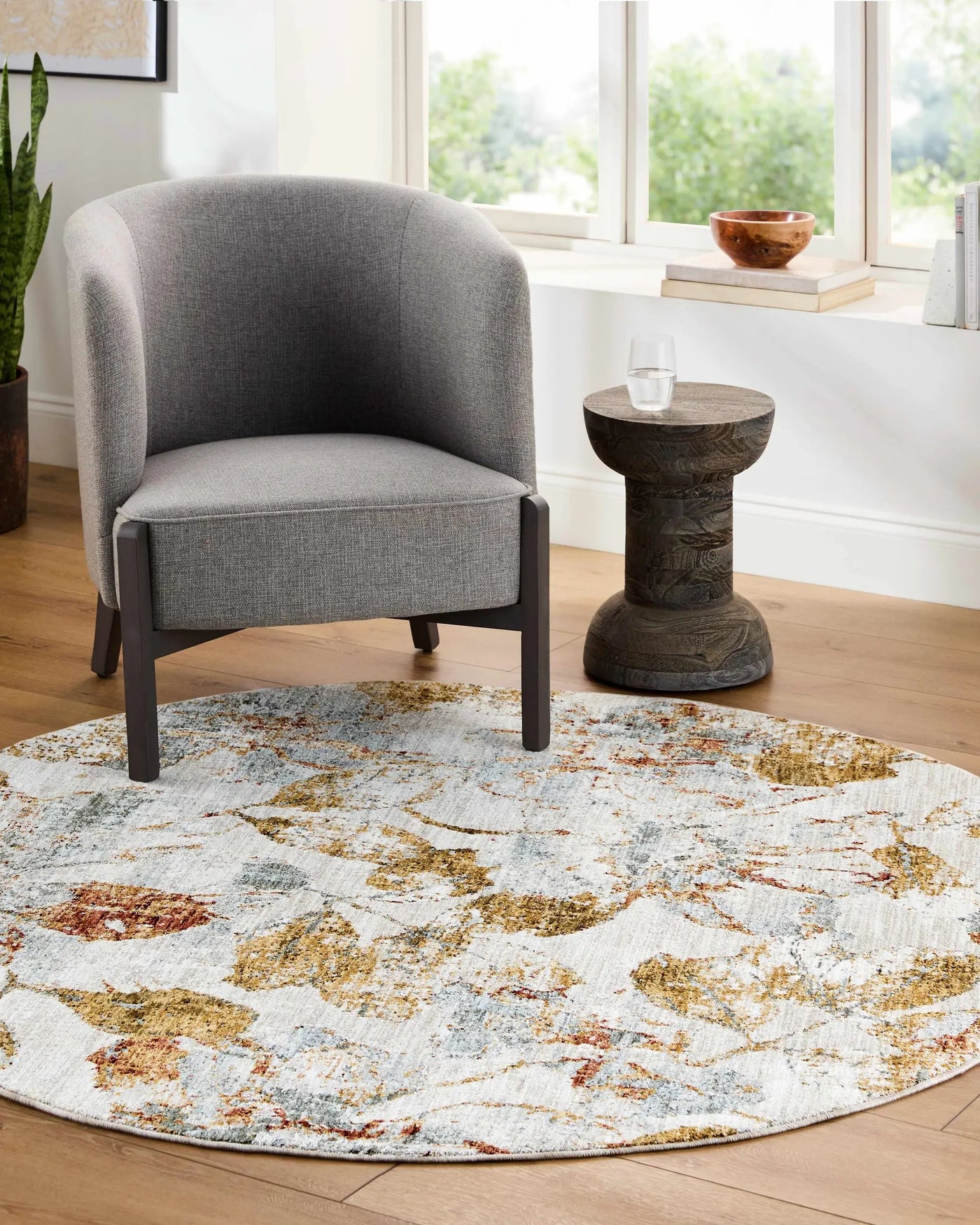Ouida Floral Rug by Boutique Rugs