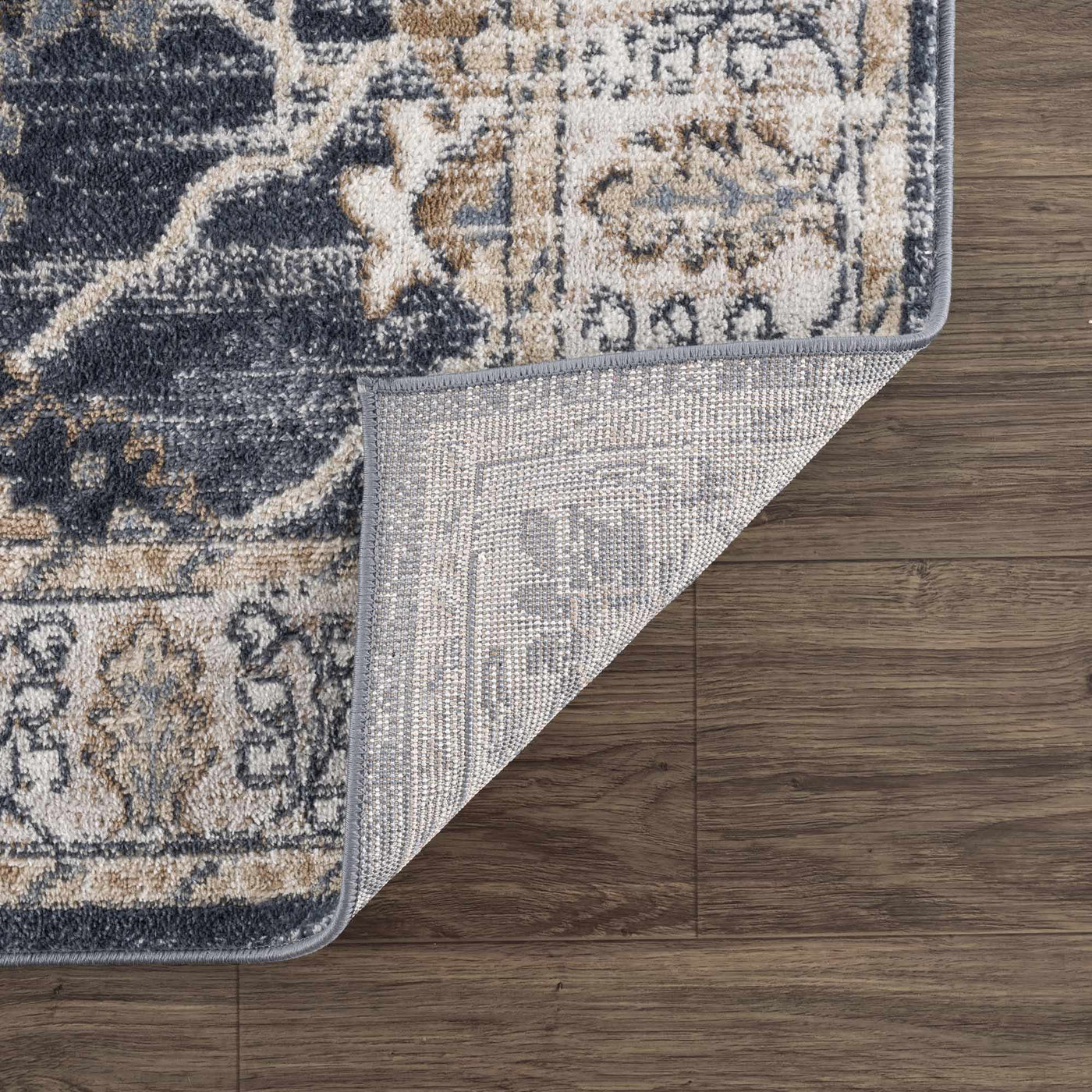 Scalby Area Rug by Boutique Rugs
